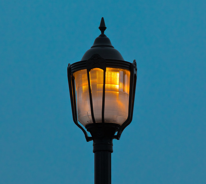 streetlight-1.jpg
